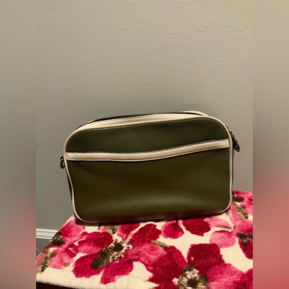 Coach Olive Green Camera Bag - Picture 6 of 12